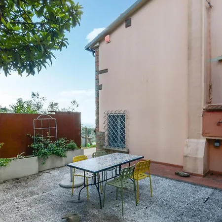 بيت للعطل Stunning In Castello With Wifi