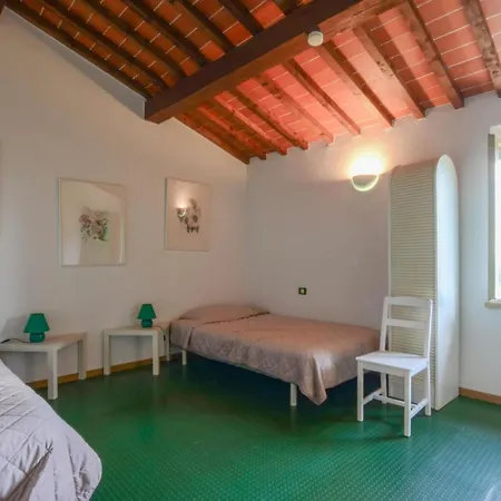 Stunning In Castello With Wifi بيت للعطل